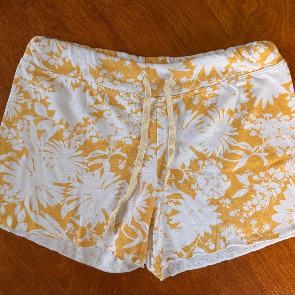Sundry Floral Print Cut Off Lounge Shorts Size 2